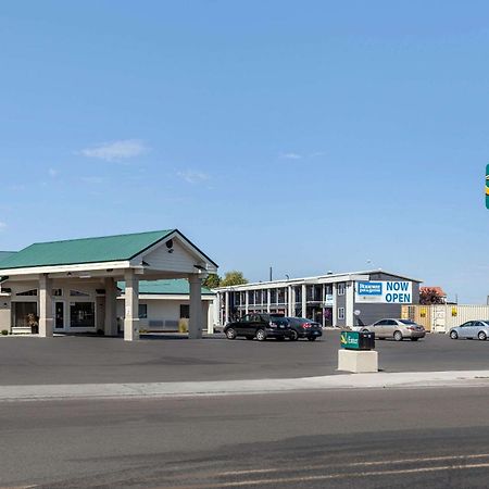 Quality Inn Ontario Exterior foto